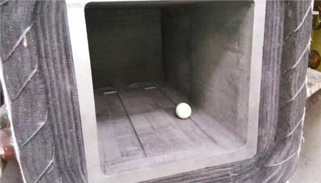 Square High-Temperature Graphitization Furnace