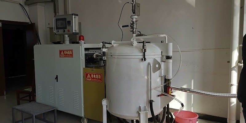 If My Process Involves Corrosive Gases, Can the Furnace Withstand It?