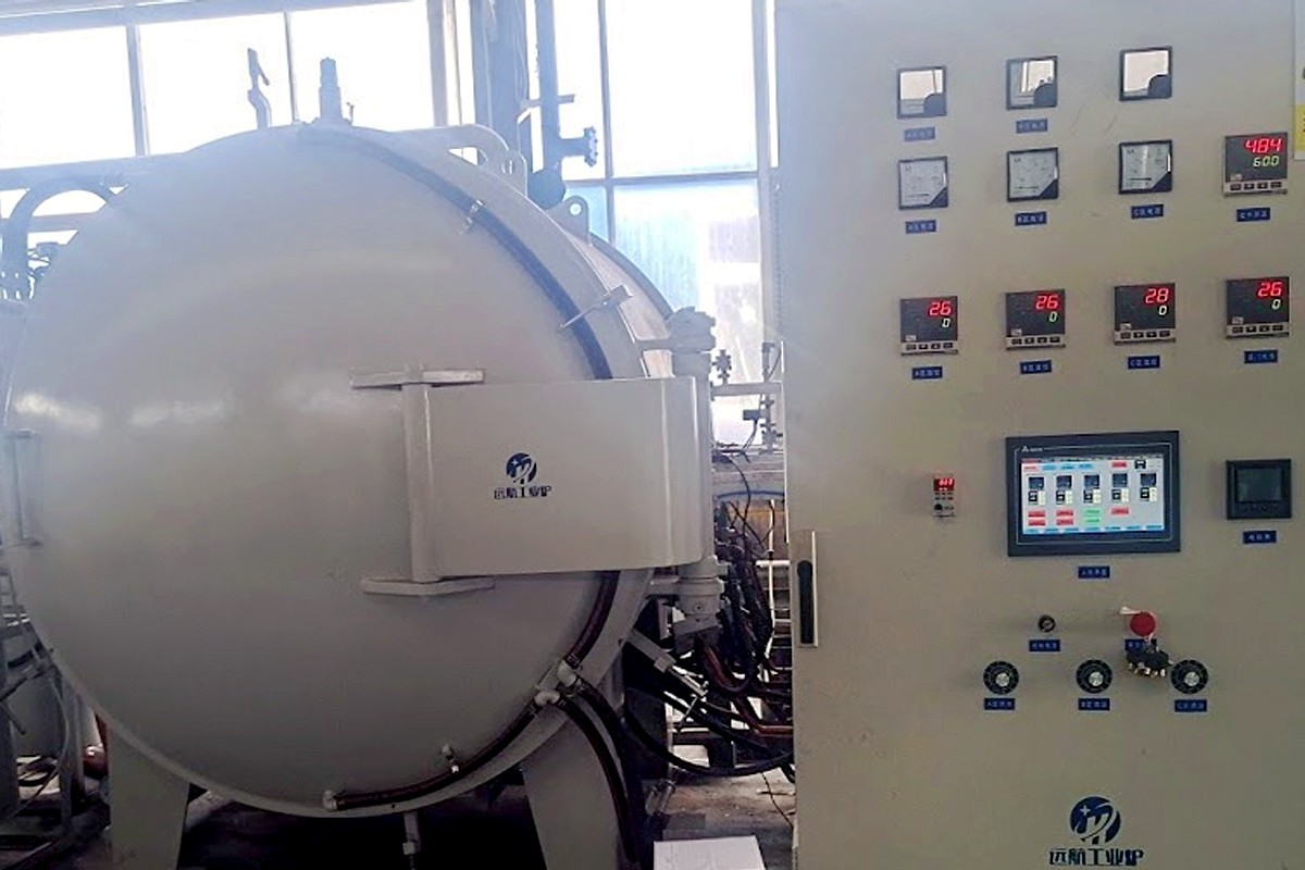 Polymer Infiltration and Pyrolysis (PIP) Furnace for Carbon-Cera